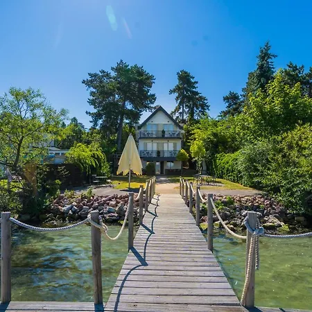 Anna Beach Villa Siofok Exterior photo